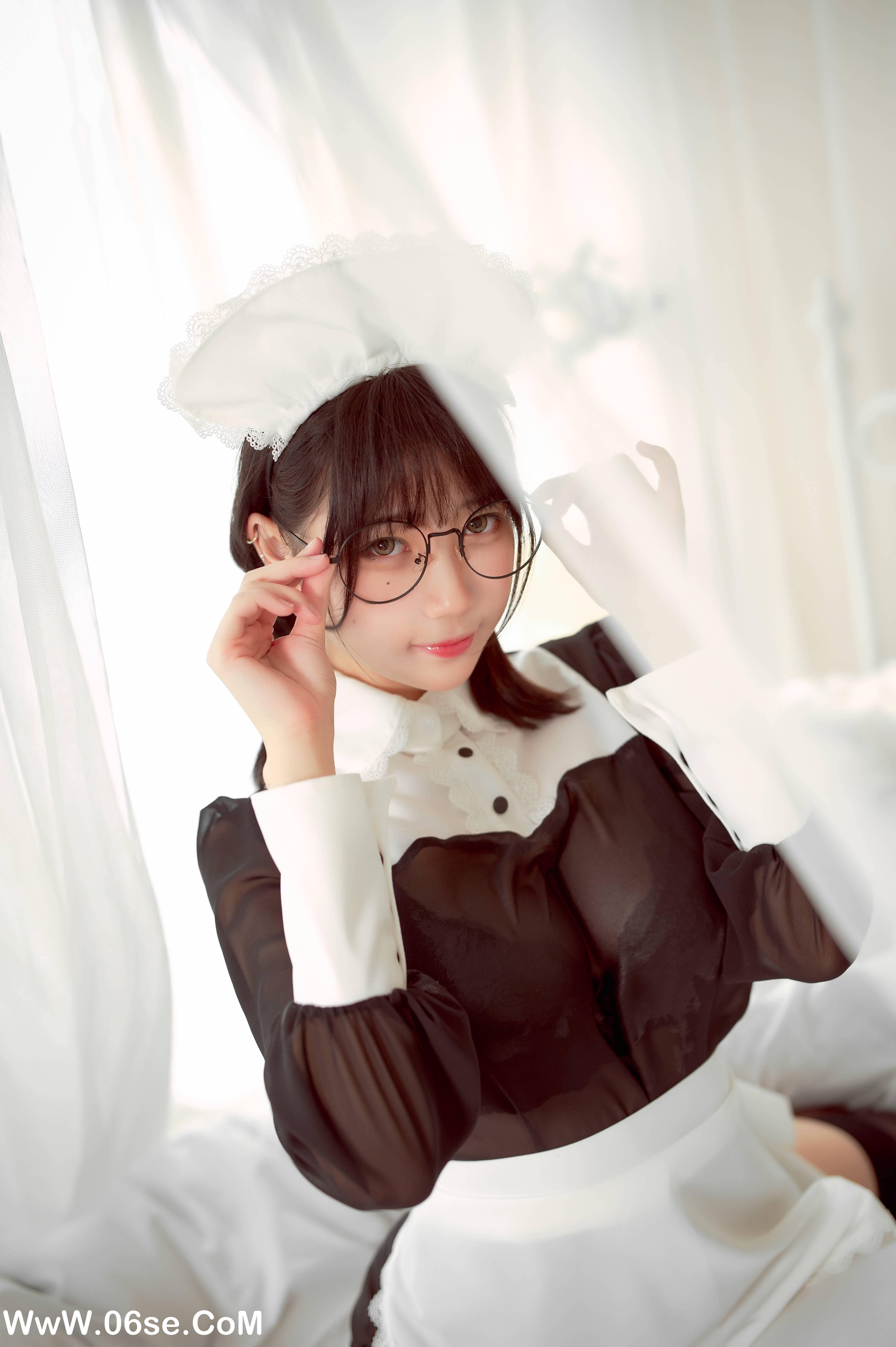 图片[20]-周叽是可爱兔兔 NO.033 – 眼镜女仆[36P+3V525M]-六色网