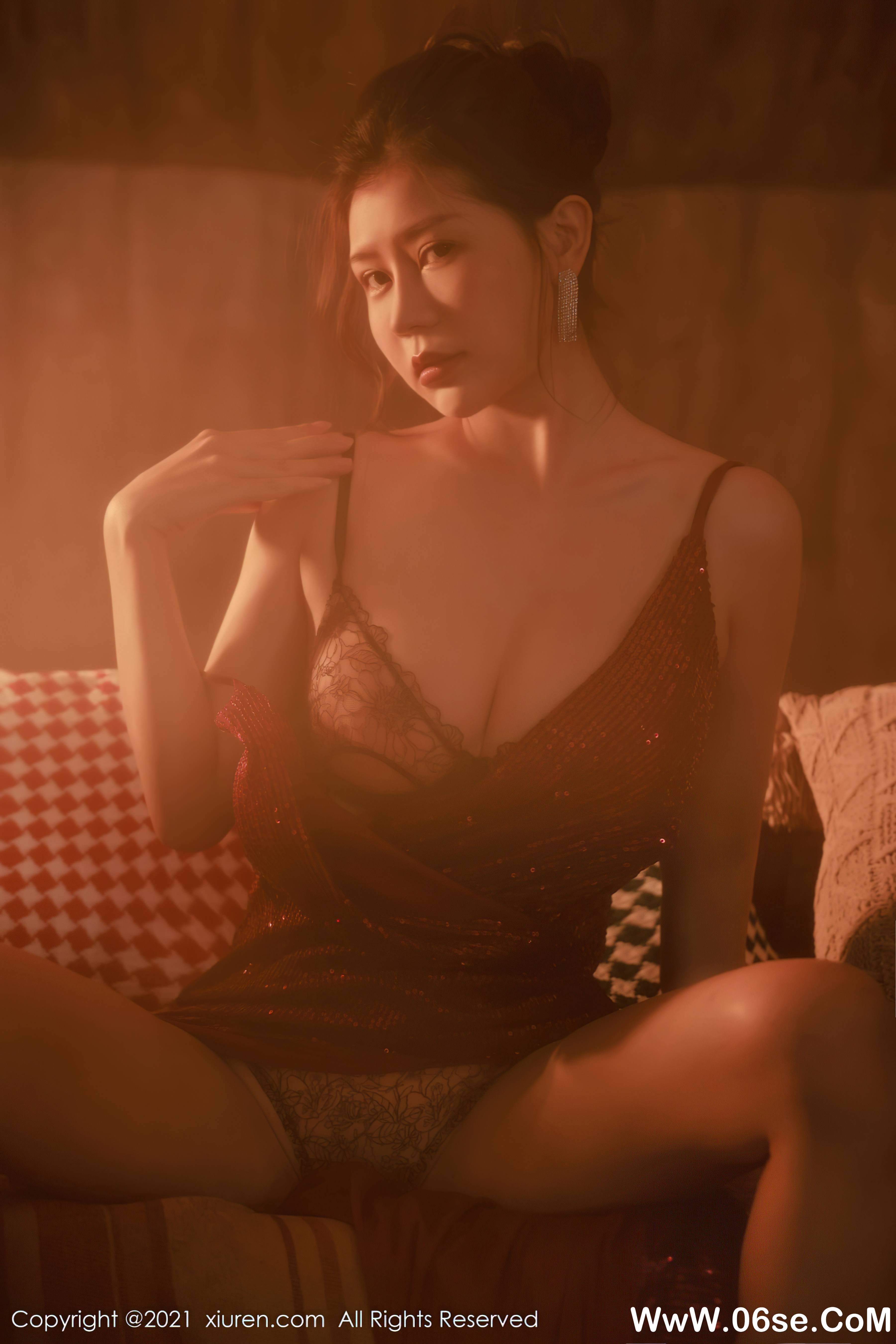图片[4]-[XIUREN秀人网] 2021.12.20 NO.4357 尹甜甜[60+1P747M]-六色网