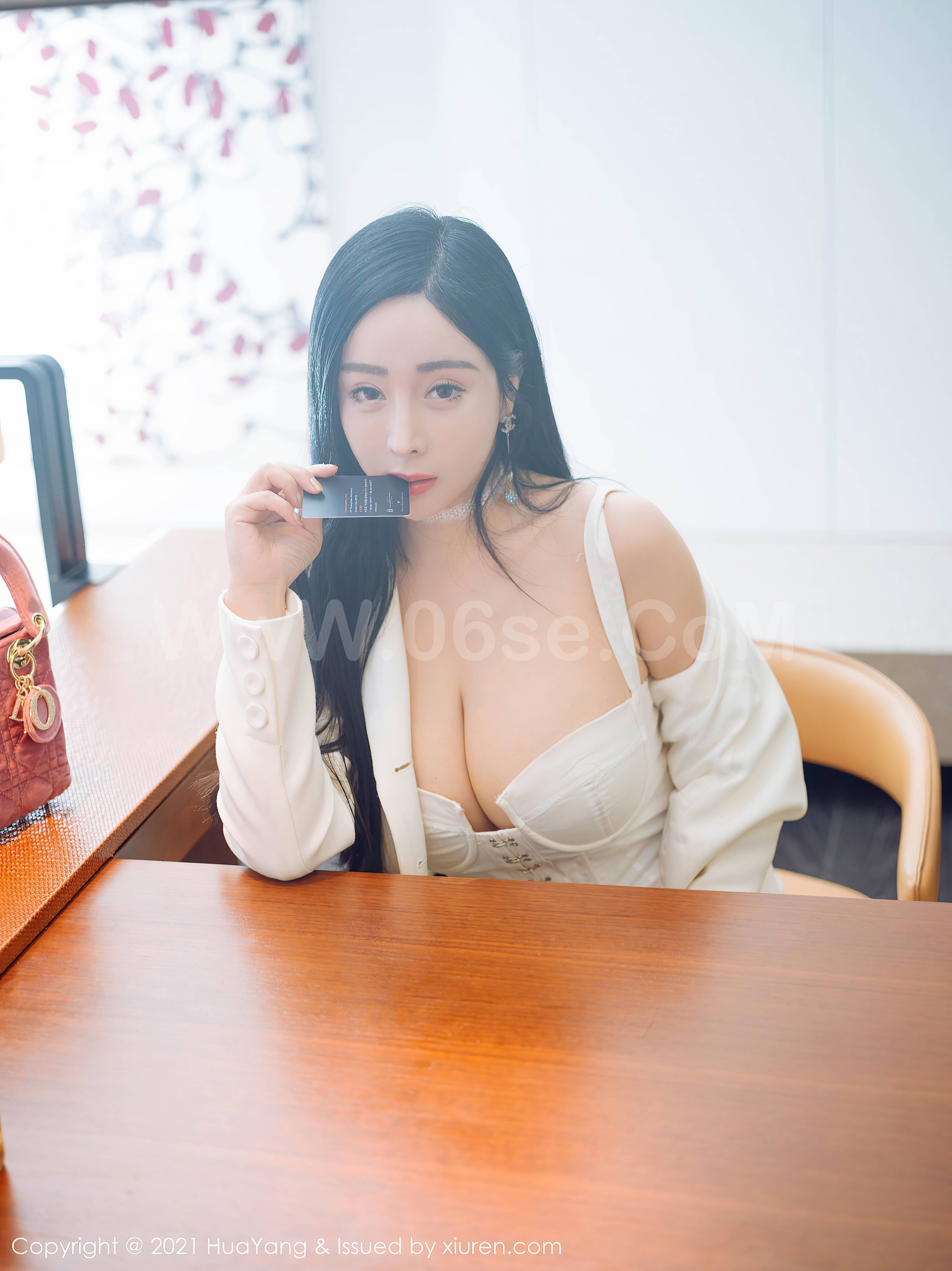 图片[18]-HuaYang Vol.381 Yun Er (允爾)-六色网