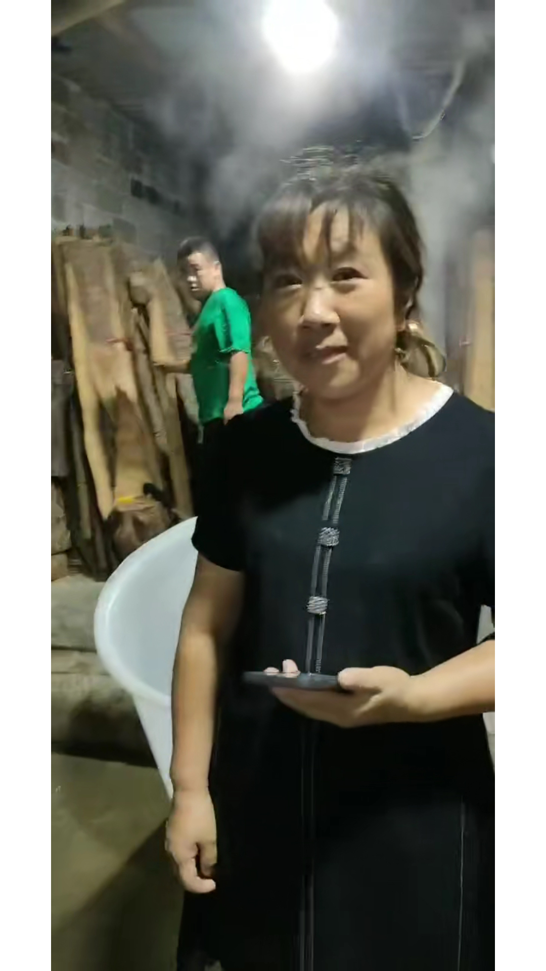 实拍农村古法制嫩豆腐(豆腐脑)