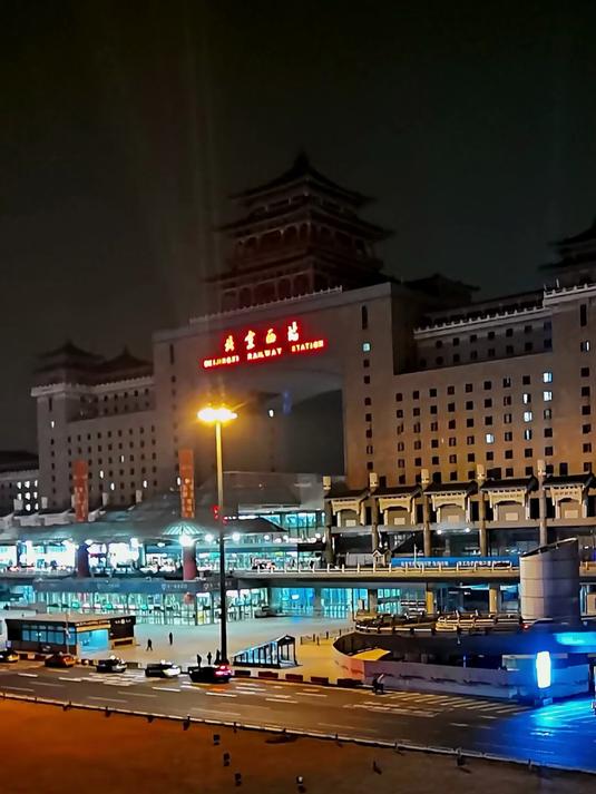 65分钟直达！北京西站至白洋淀站首趟高铁今日开通