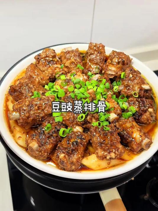 跟广东人学做豆豉蒸排骨，嫩滑入味