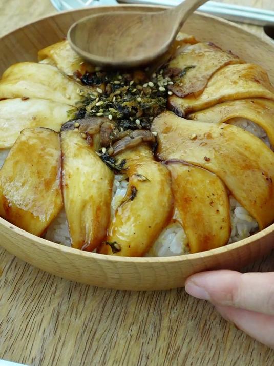 应该没有人会拒绝这碗香香鹅肝饭吧