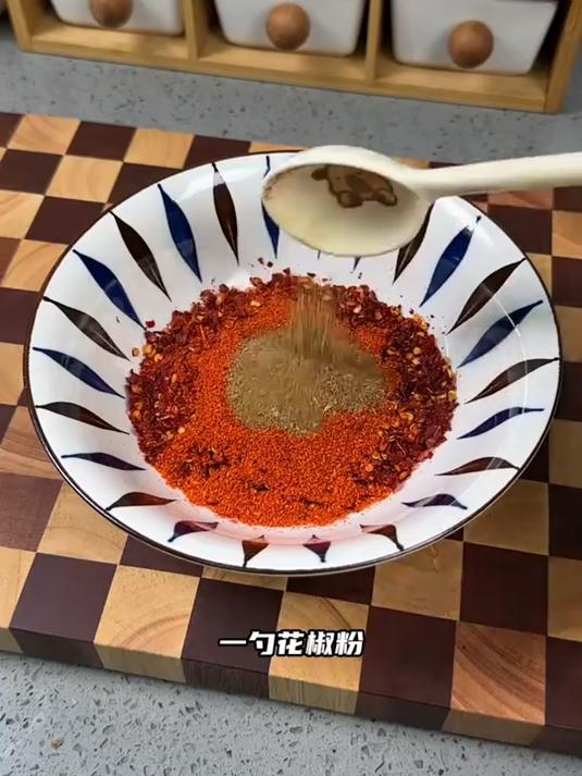 我喜欢的下饭菜可以在家做啦 每次吃饭的时候来上一块 真的很满足