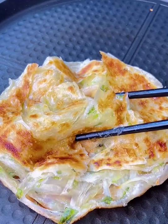 老上海葱油饼,用老方法做的好味道?