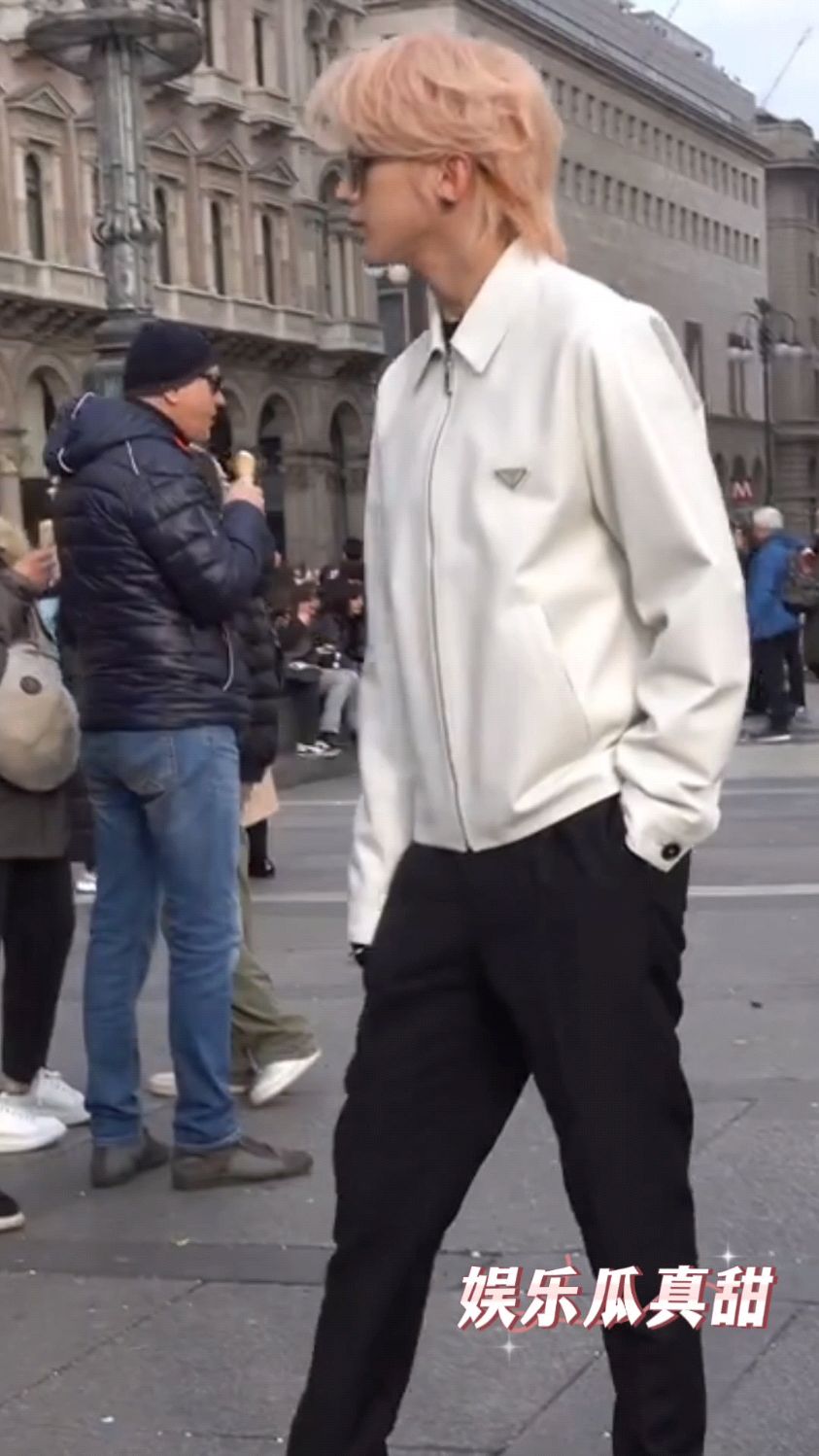 蔡徐坤好高清的美貌。