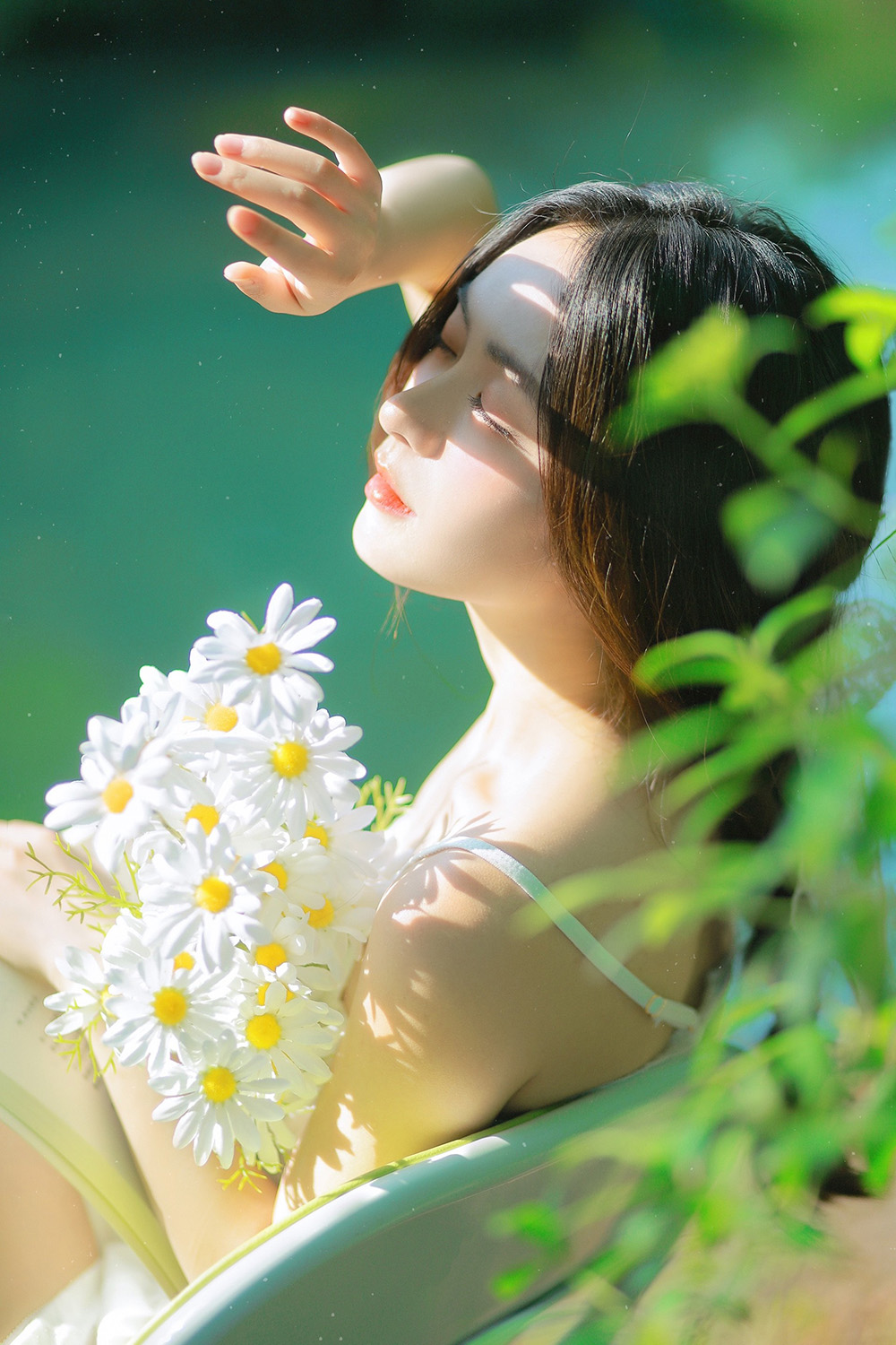 图片[11]-会发光的少女-六色网