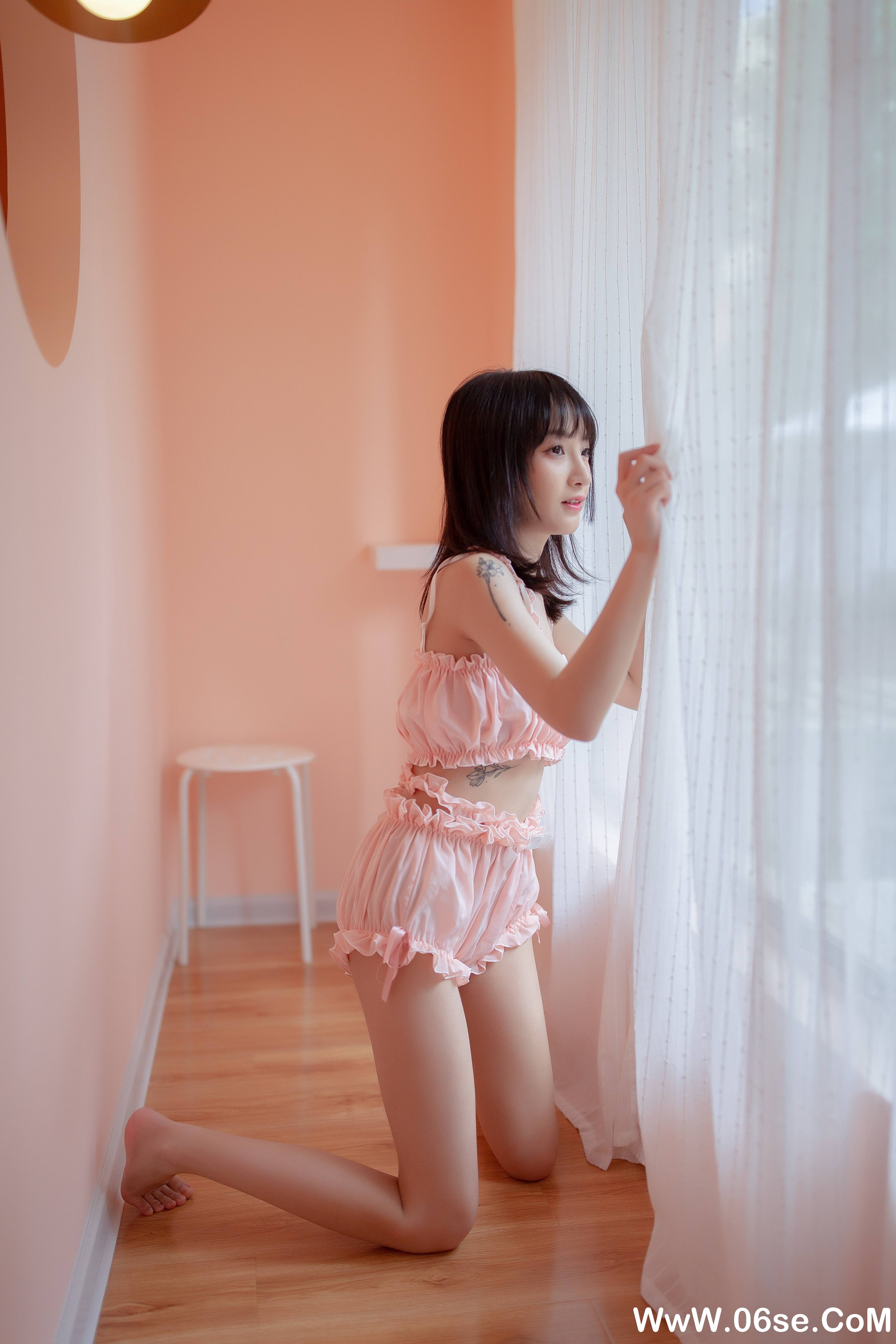 图片[44]-[YALAYI雅拉伊] 2020.09.02 NO.697 落落《女友宅日志》[57P+1P458M]-六色网
