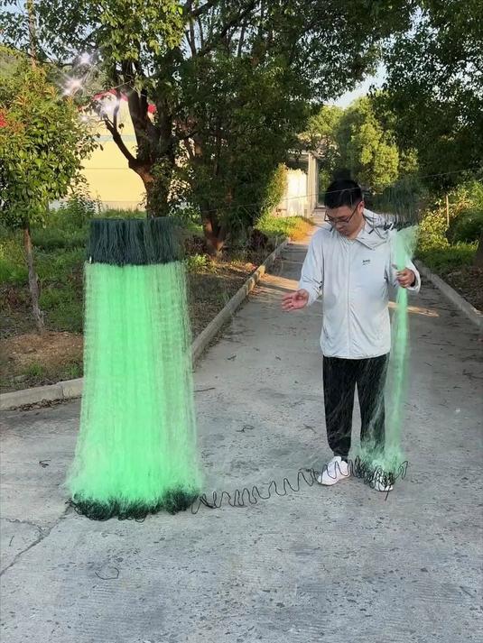 加重沉网粘网!三层绿丝挂网,鲫鲤草通杀,捕鱼一包搞定～
