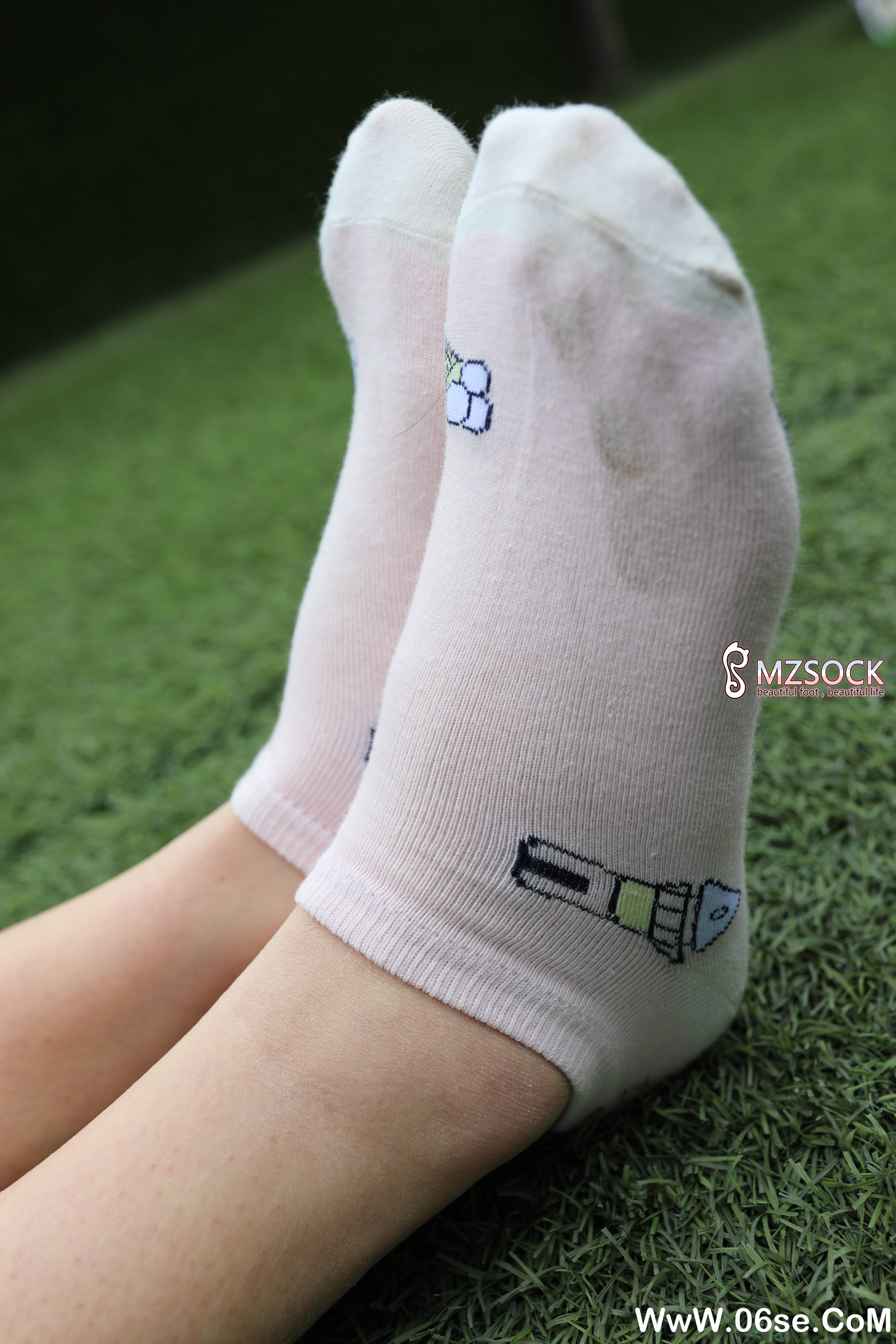 图片[135]-[MZSOCK]爱美足 NO.007 小珵[201P788M]-六色网