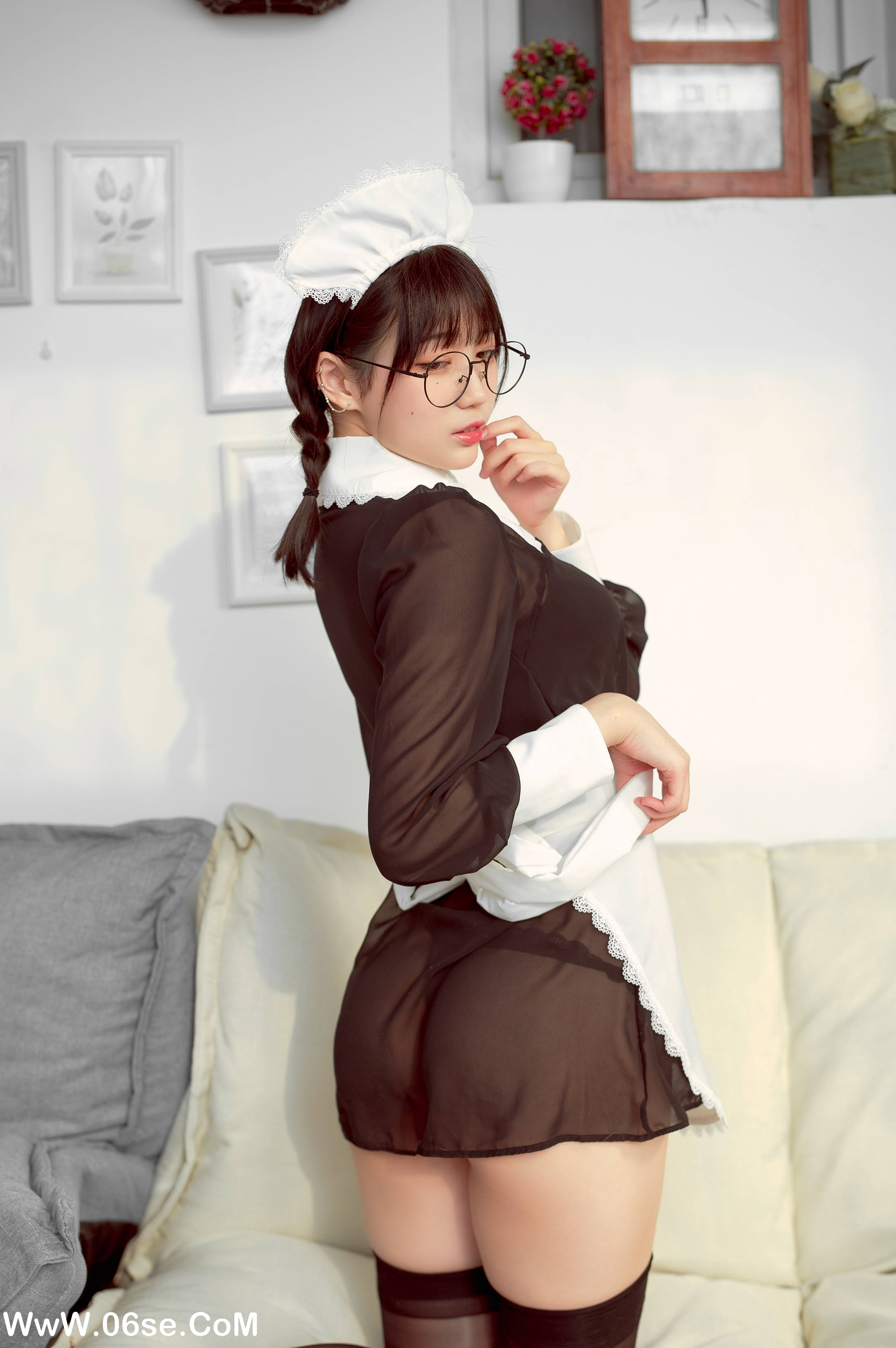 图片[6]-周叽是可爱兔兔 NO.033 – 眼镜女仆[36P+3V525M]-六色网