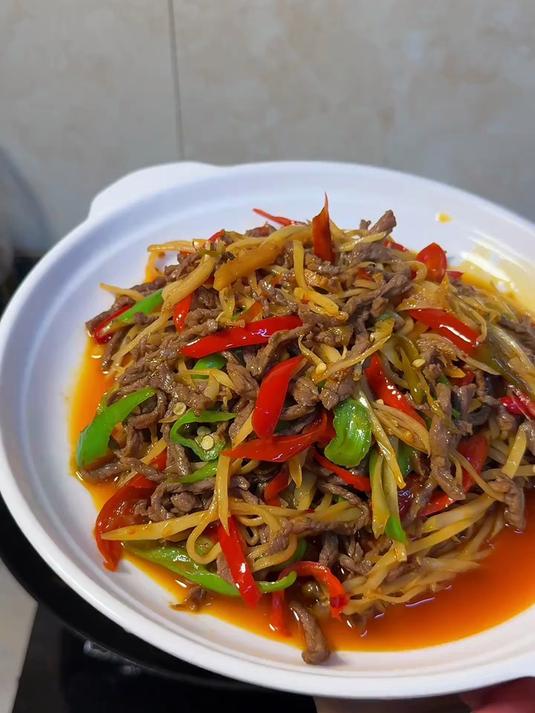 仔姜牛肉丝家常菜100道开胃下饭