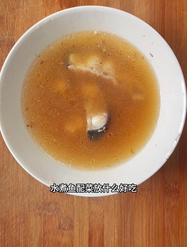 水煮鱼配菜放什么好吃,放莲子和豆腐好吃