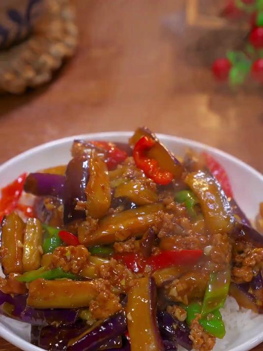 美味下饭的鱼香茄子