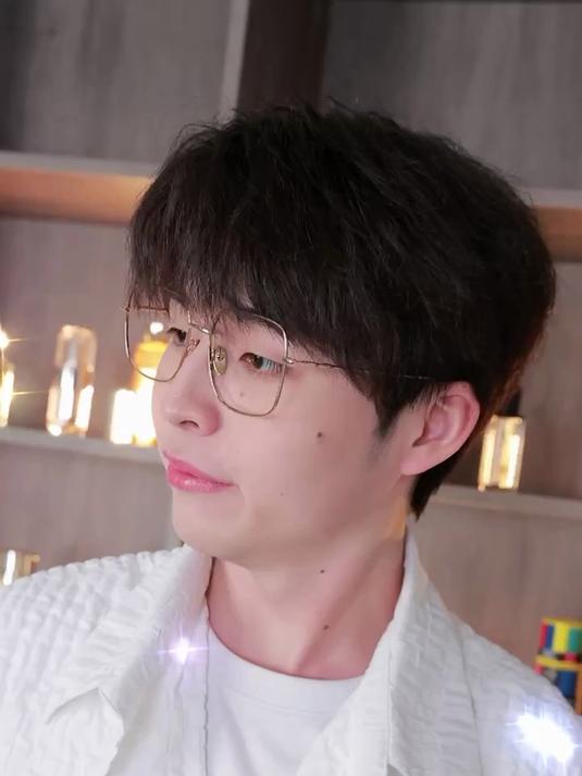 那些不走寻常路的口红你们见过几个?