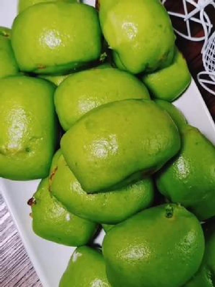 菠菜 鸡蛋 葡萄干做出来的馒头,你一定喜欢