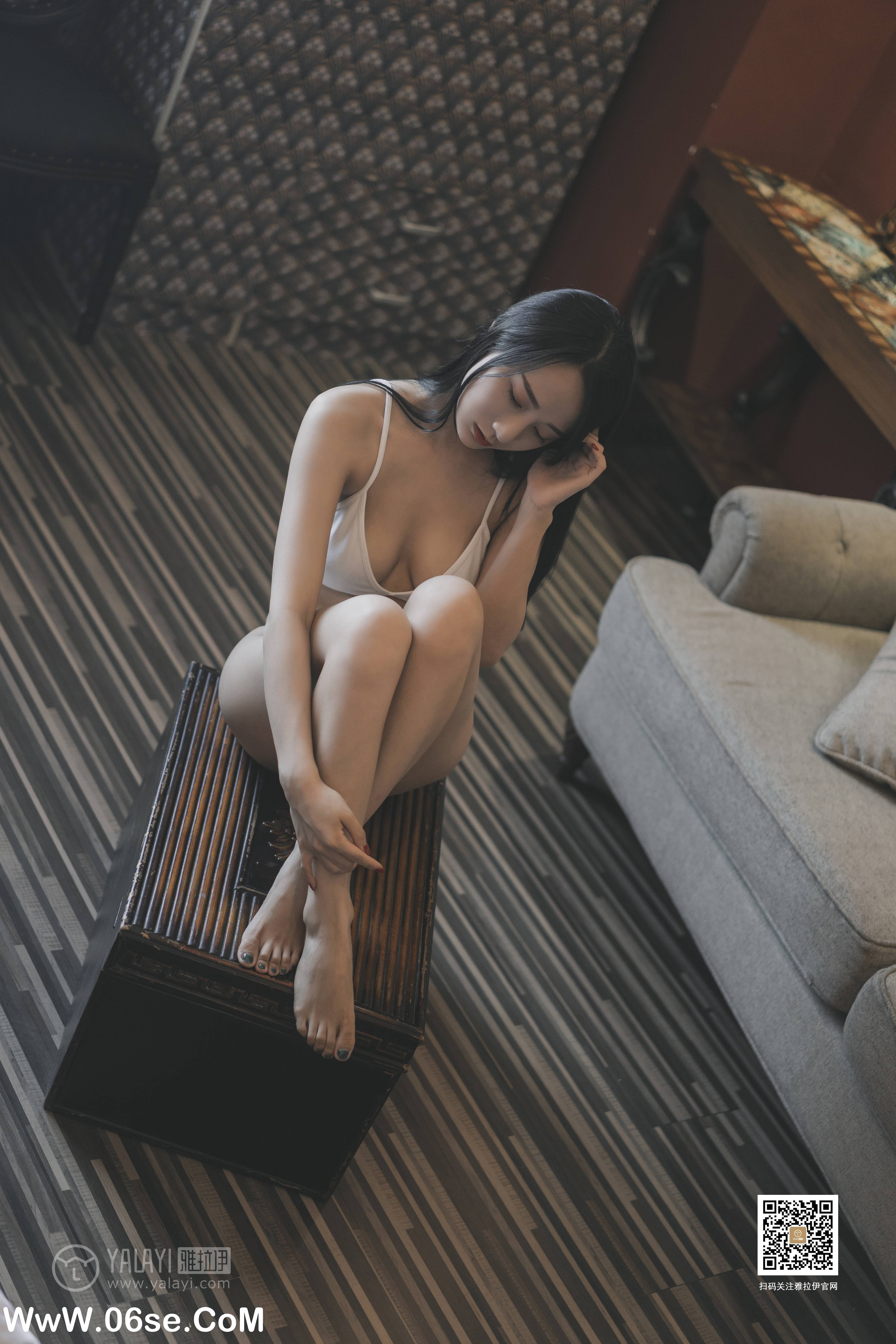 图片[46]-[YALAYI雅拉伊] No.363 女白领的私房照 何嘉颖-六色网