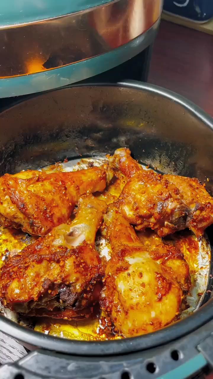 用空气炸锅做的烤鸡腿,分分钟秒杀路边摊的