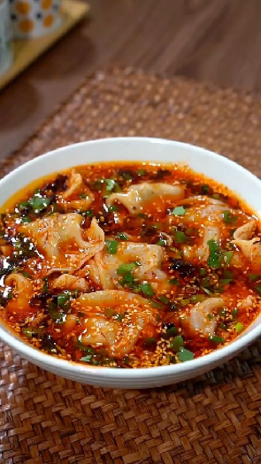 酸汤饺子的做法