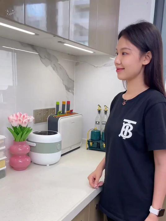 蒸蛋蒸菜我都用这个不锈钢蒸架，自带蒸蛋孔特别好用