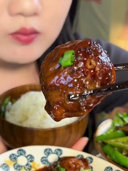 家常菜～面筋塞肉太好吃啦
