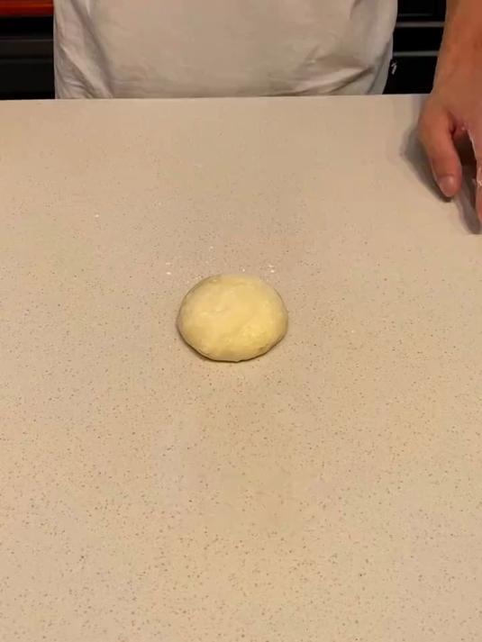 蓝莓乳酪面包制作过程 #何少烘焙