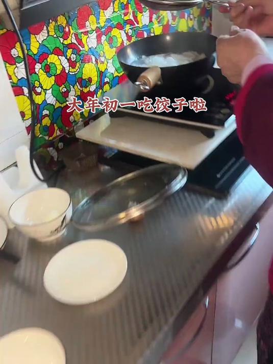 简单的是饭菜,真实的是笑容