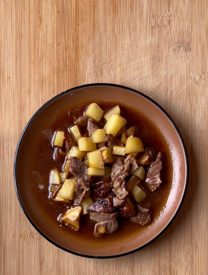 牛肉烧土豆家常做法，跟我这样做，简单好吃