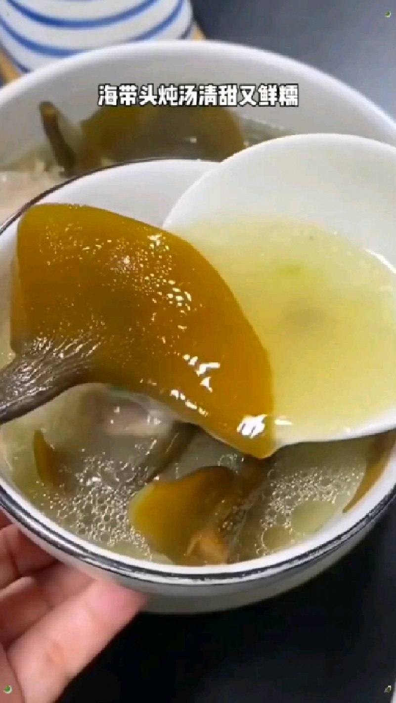 干海带头煲汤家常做法,海带头也叫海带星,但是海带头炖出的汤清甜糯香,口感特别好!