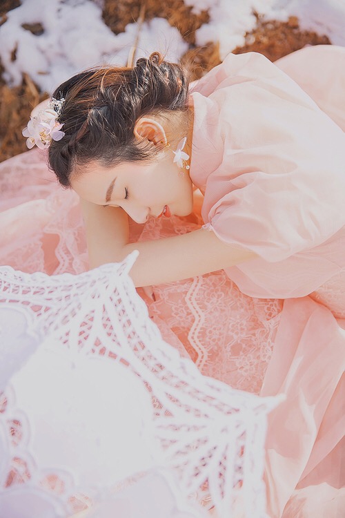 图片[9]-The snow girl-六色网