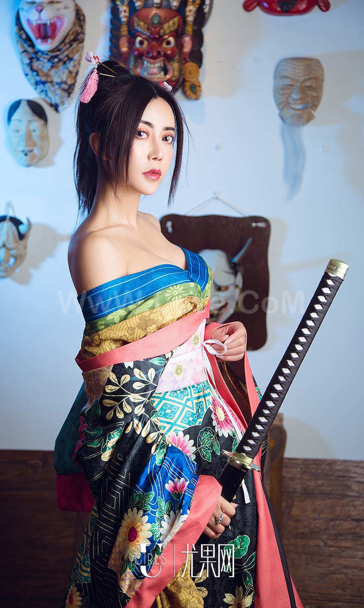 图片[10]-[Ugirls爱尤物] No.1321  Xuan Chen (萱宸) & Jin Zi Lin (金梓林) & 兔子-六色网