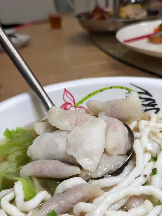 #创作先锋冲刺计划#真正顺德鱼皮角!顺德手工菜到底多好吃!炒牛奶!姜撞奶!烧鸡!无骨鱼全是