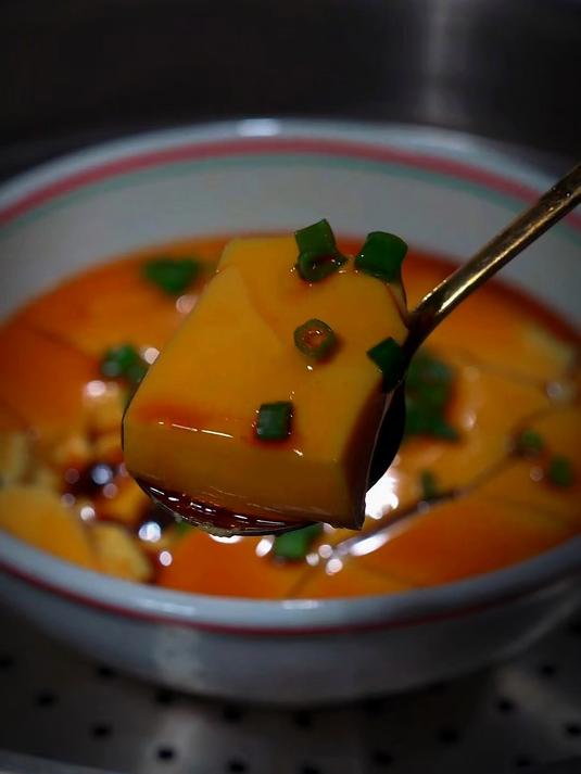 鸡蛋羹这样做又嫩又滑