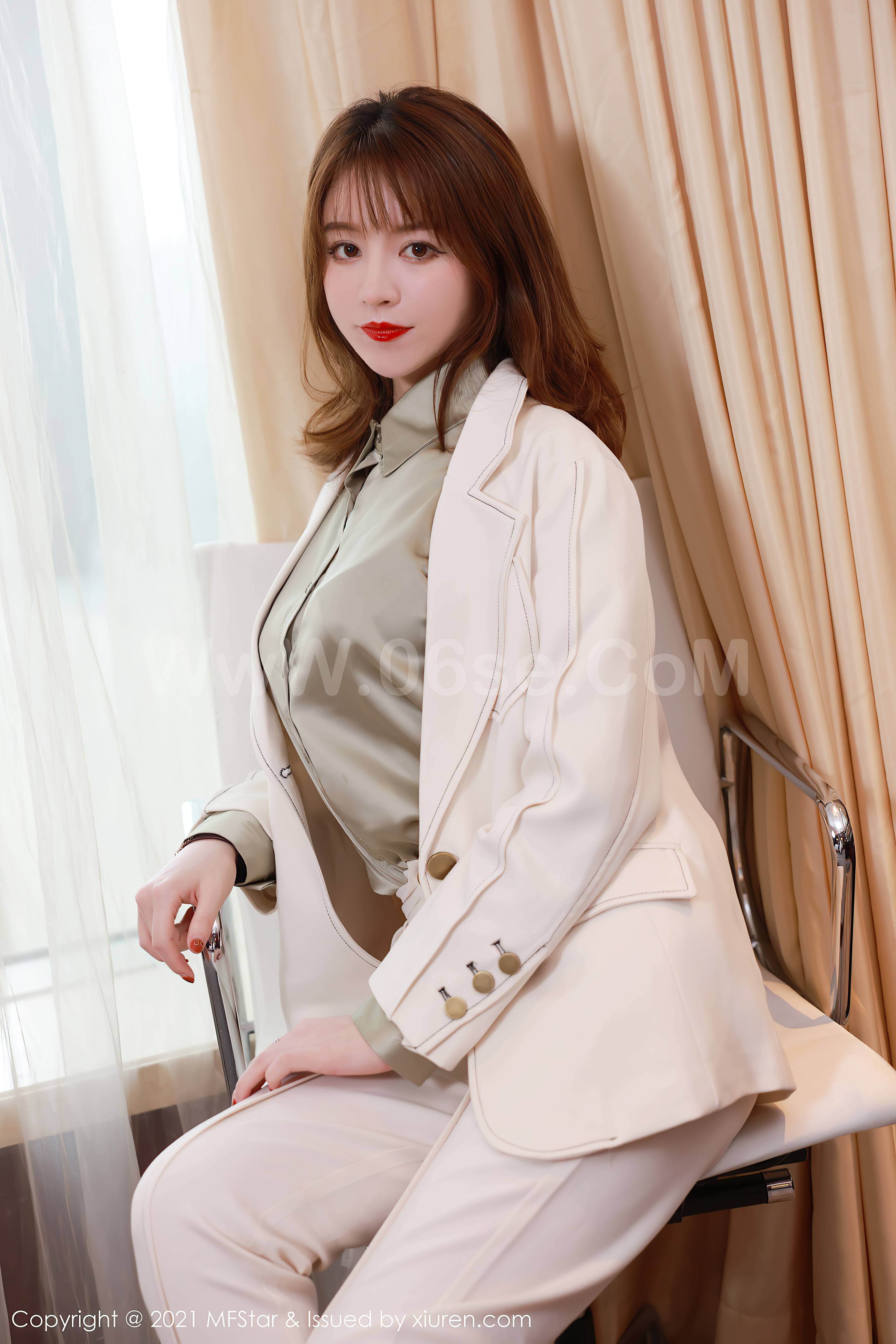 图片[6]-[MFStar模范学院]2021.04.23 Vol.485 yoo优优[45+1P464M]-六色网