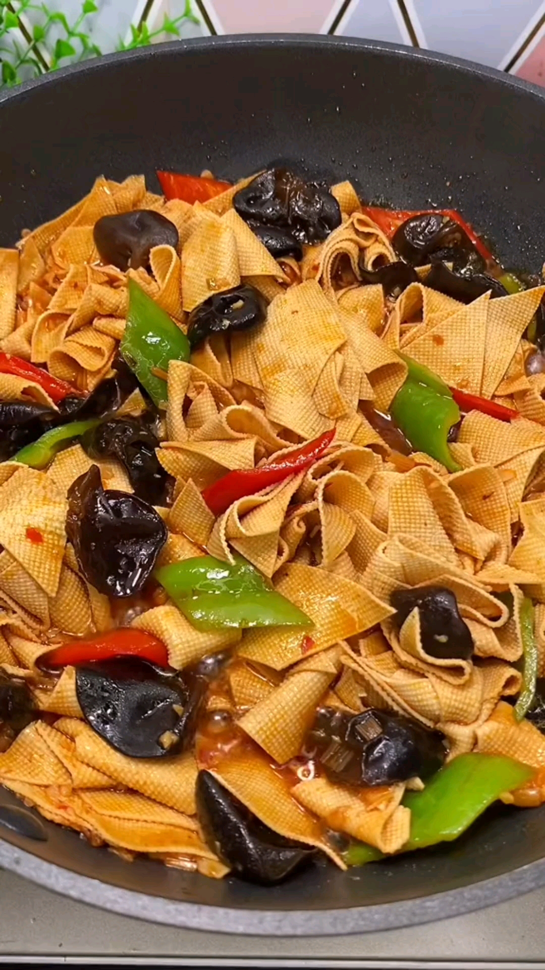 豆腐皮怎么做好吃,豆腐皮怎么炒好吃?