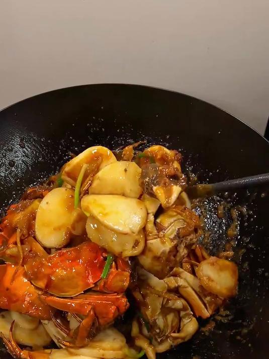 大闸蟹炒年糕,简单好吃