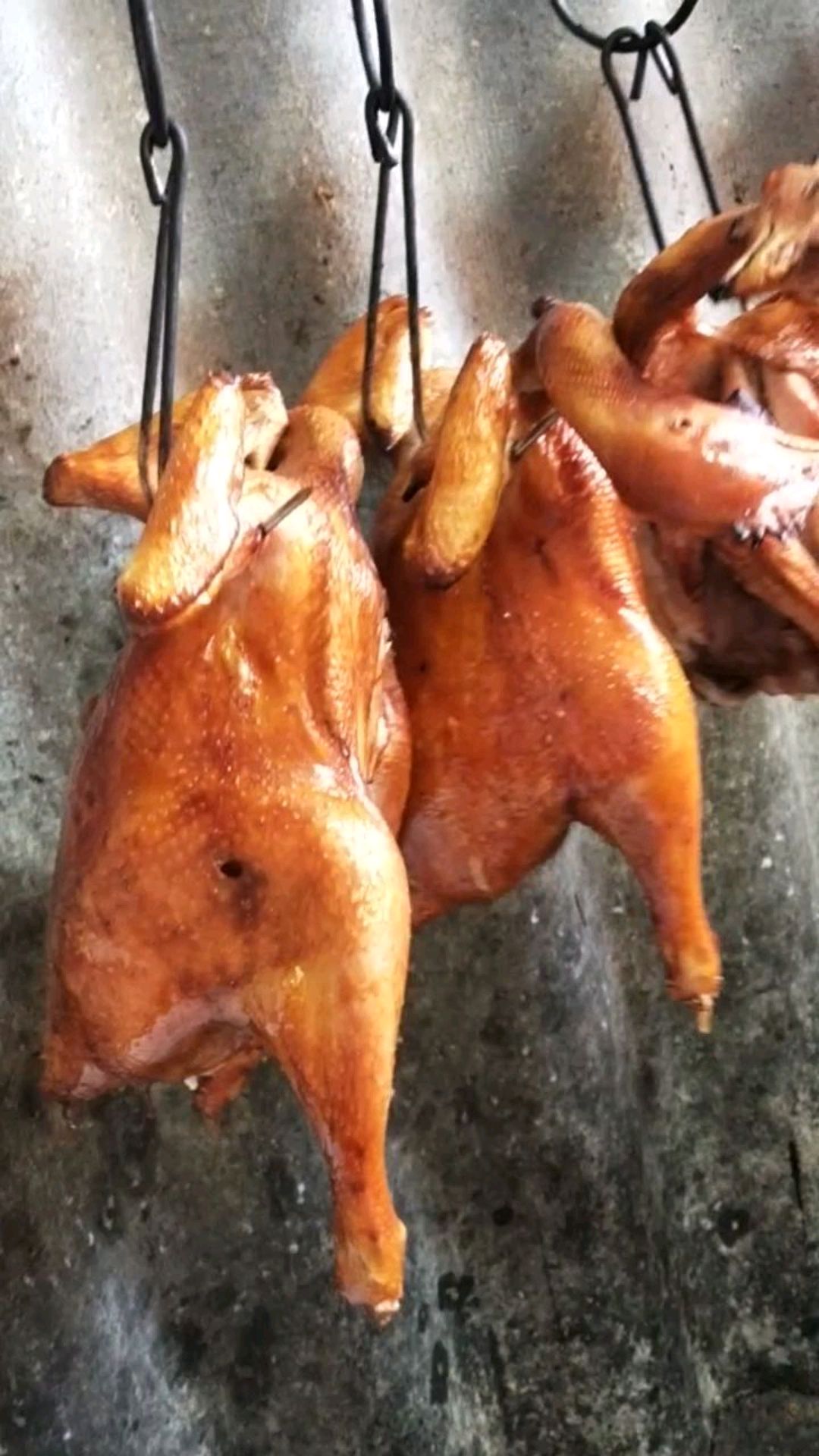 新鲜出炉,太和脆皮烧鸡