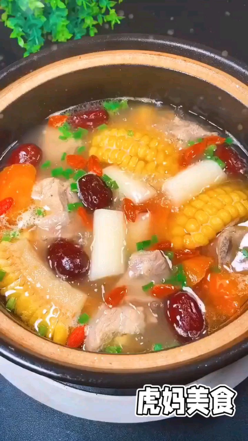 玉米炖排骨汤家常做法