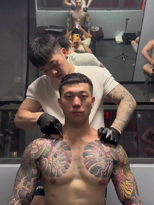 颈阔肌能让颈部肩部达到更好的放松,活动限度更大