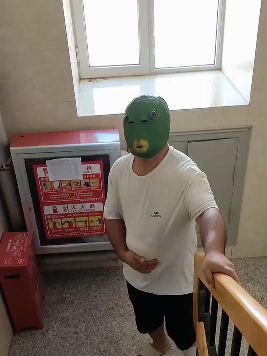 恭喜绿头鱼贺喜绿头鱼!
