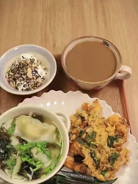 一只乌骨鸡可以分六顿吃