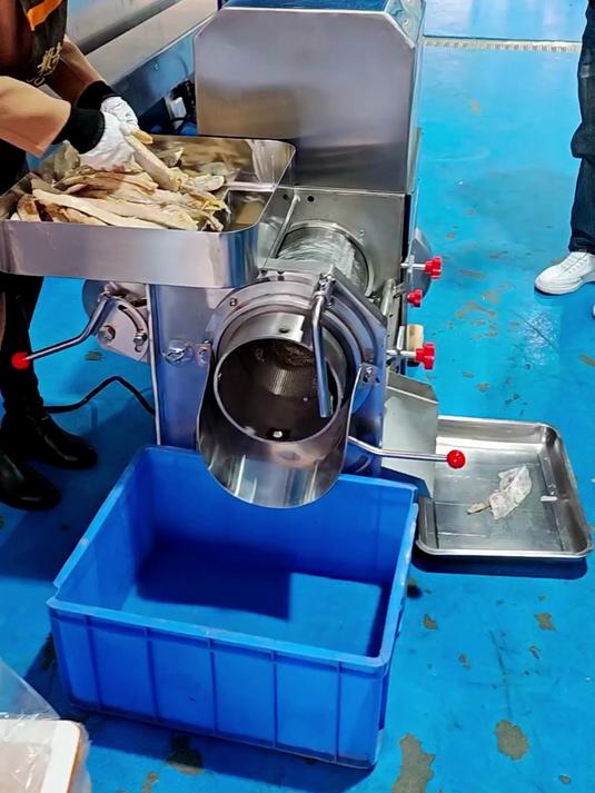 做鱼丸鱼糕采鱼肉去鱼刺的机器 全自动多功能鱼肉采肉机