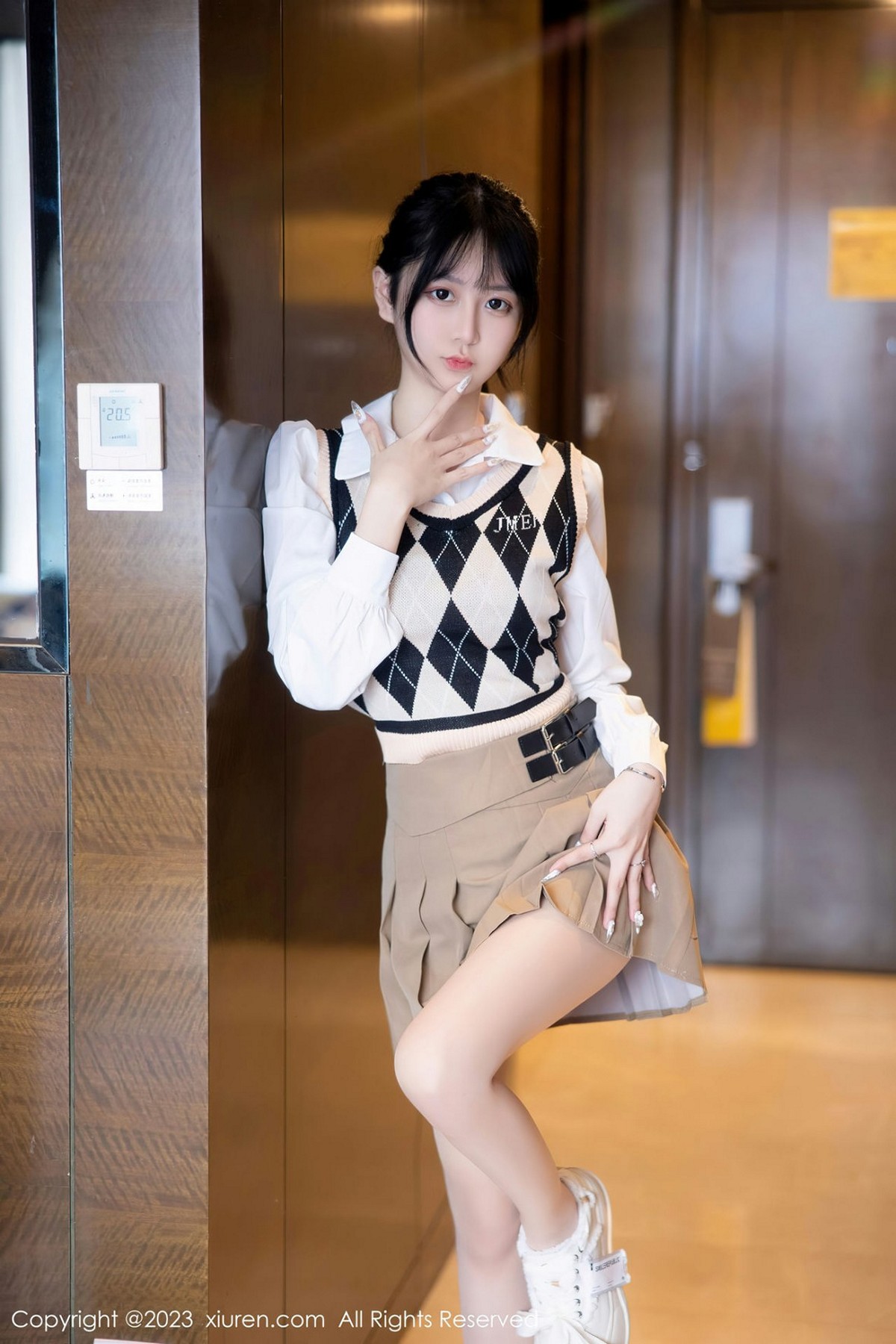 图片[29]-【XiuRen秀人網】2023.02.27 Vol.6329 謝小蒽【94P】-六色网