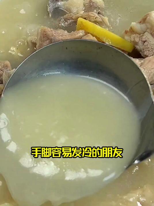 滋养五脏六腑,当归黄芪炖羊肉全家健康养生餐
