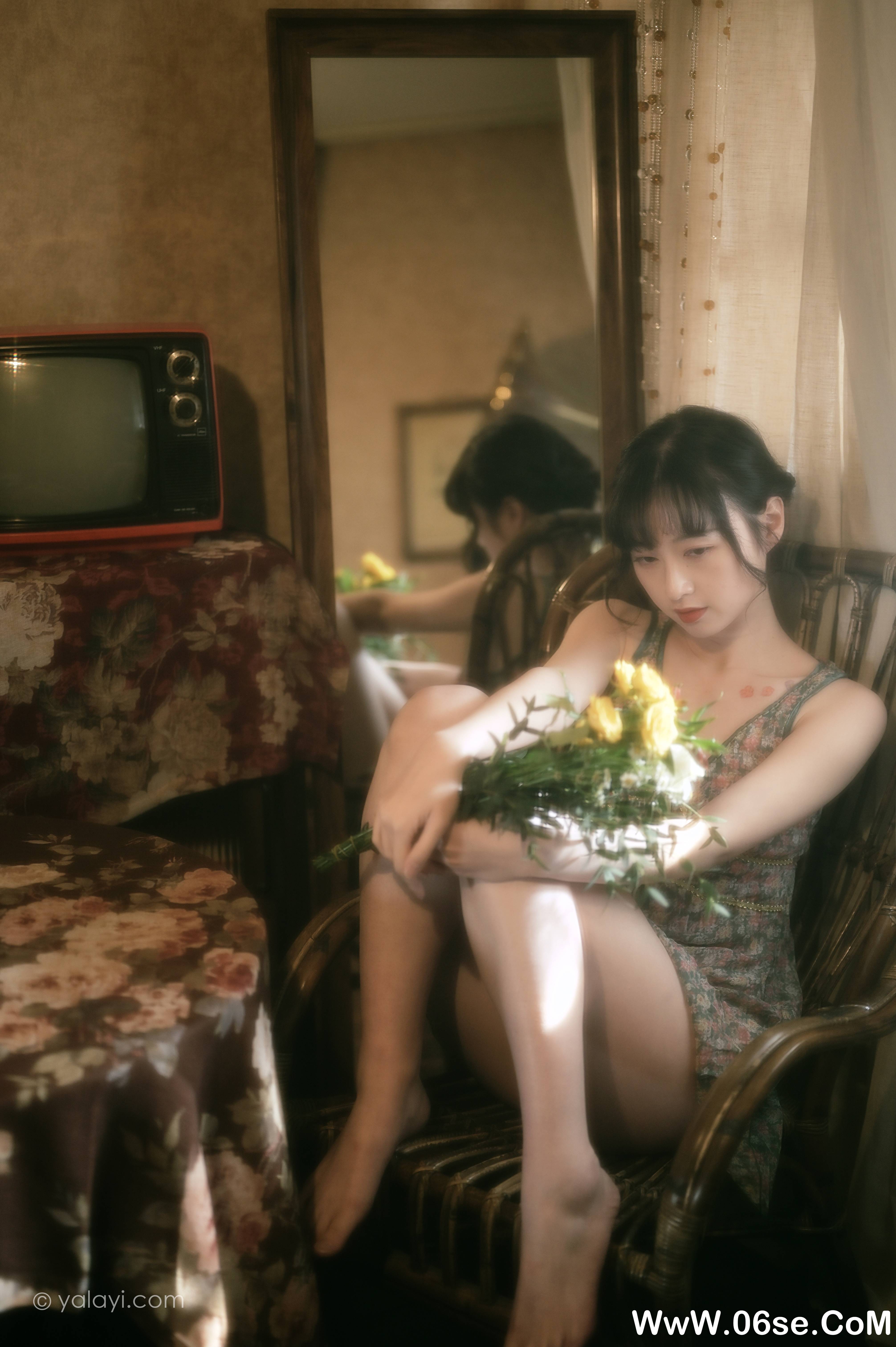 图片[16]-[YALAYI雅拉伊] 2021.03.03 NO.767 京京《拥抱着你送的花》[34P+1P525M]-六色网