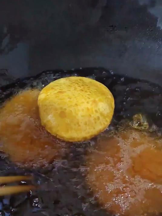 是不是只有咱大北方人喜欢吃油炸面食，喜欢的家人报名啦