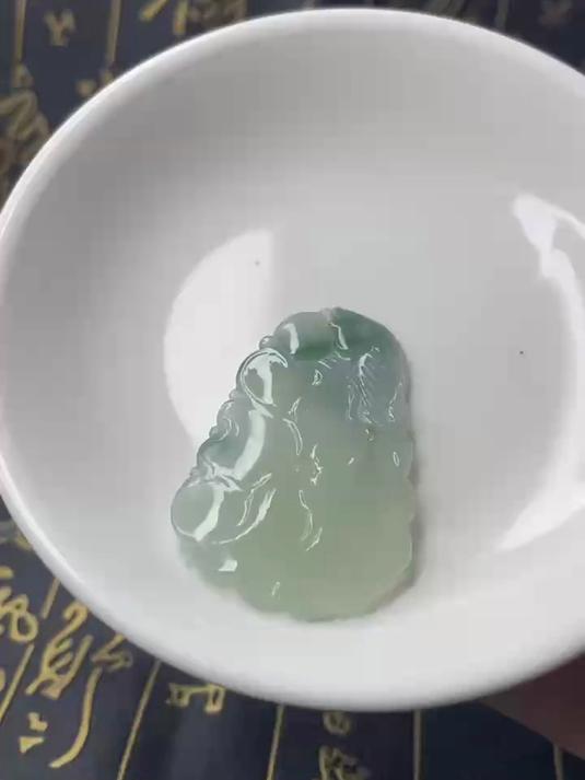 鱼戏荷花,悠然自得~