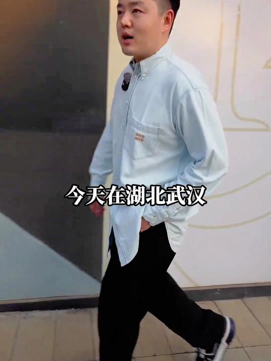 今天吃湖北武汉创意法餐，主厨上啥我吃啥。上