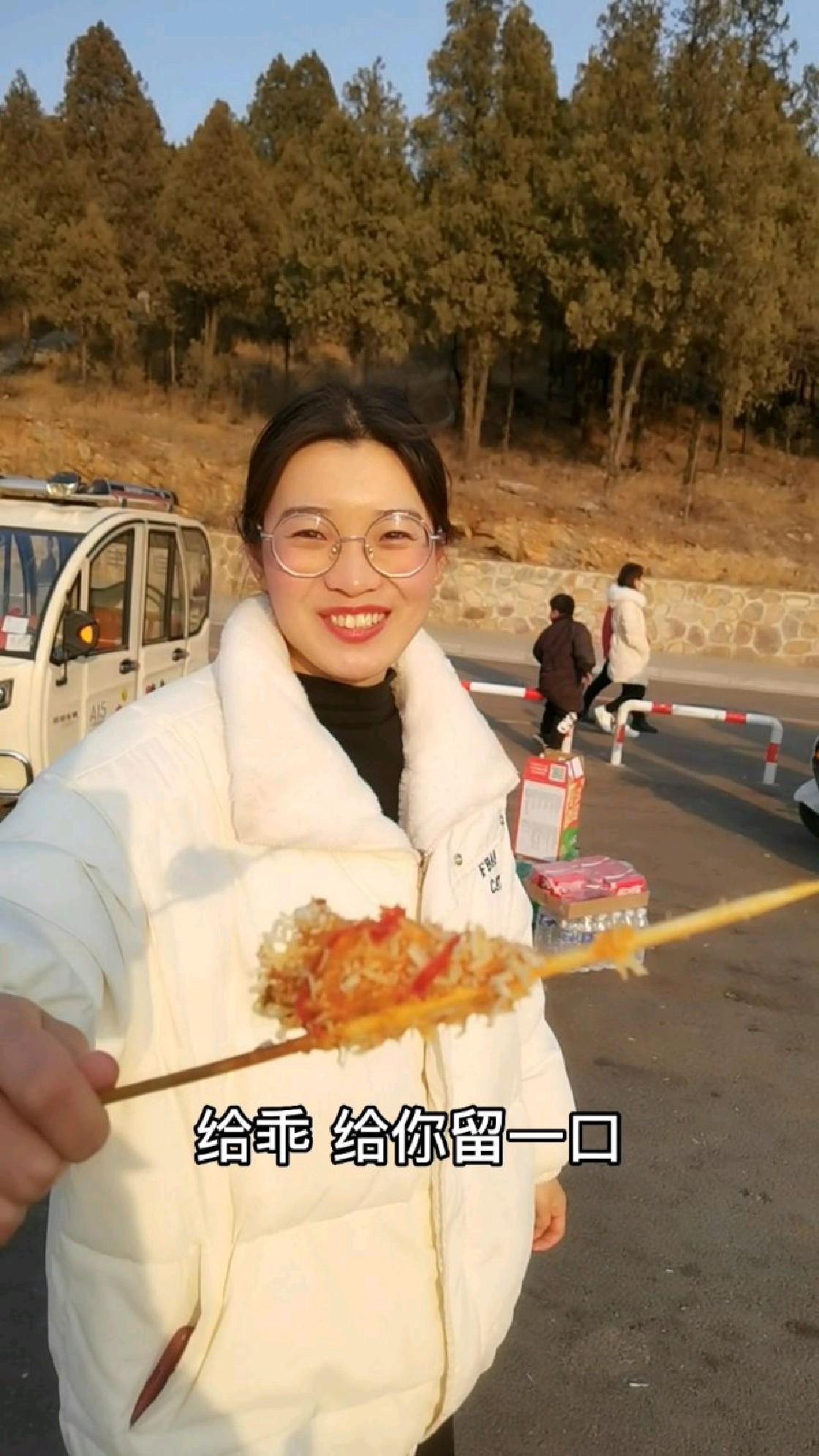 女友这样是不是全国统一的,你们的女朋友也这样吗?男友的胃就是专门装剩饭的?