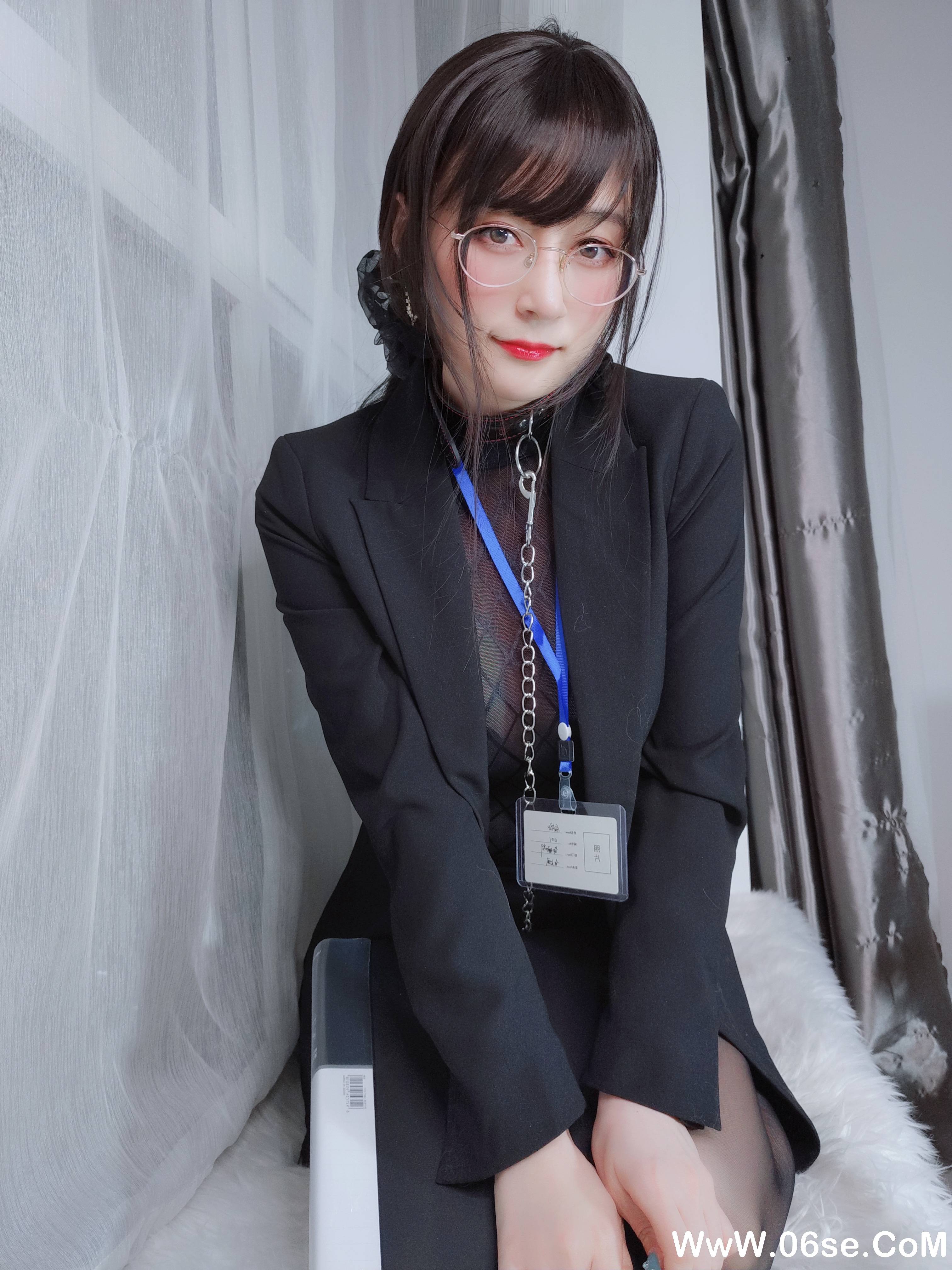 图片[29]-Coser小姐姐白银  NO.088– 黑丝情趣 [144P+8V1.22G]-六色网